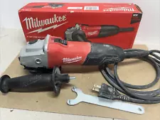 Milwaukee 6130-33 120V AC 7 Amp 4-1/2" Angle Grinder - Used