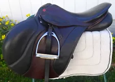 COURBETTE English/Jump/Cross Country Saddle - VISION - 17" Seat - GREAT!