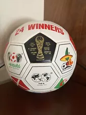 VINTAGE "24 WINNERS FIFA WORLD CUP OFFICIAL 5 SOCCER BALL FUTBOL 1986