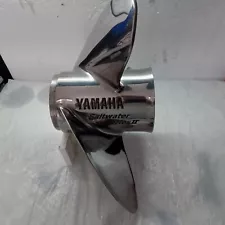 YAMAHA LIKE NEW USED PROP