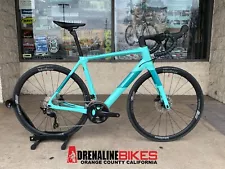 Bianchi Infinito CV Carbon Endurance Road Bike - Shimano 105 12 Speed