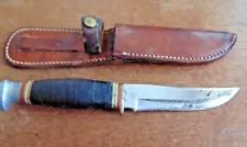 KA BAR FIXED BLADE HUNTING KNIFE WITH LEATHER SHEATH--VINTAGE