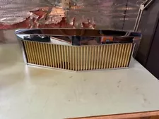 91-93 For Cadillac Deville E&G Classics Chrome and Gold Vertical Bars Grill