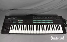 Yamaha DX 7 Synthesizer