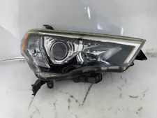 OEM | 2014-2022 Toyota 4Runner Halogen Headlight (Right,Passenger)--All Tabs Int (For: 2018 Toyota 4Runner SR5 Premium)