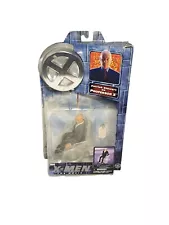 X-Men The Movie Professor X Action Figure with Anti-Magnetic Wheelchair 2000 New