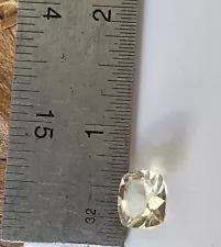 Loose yellow tanzanite stone