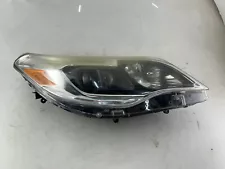 OEM | 2013 - 2015 Toyota Avalon Halogen Headlight (Right/Passenger)