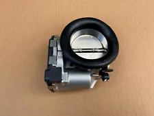 Mercedes Benz C63 AMG W204 2013 Engine throttle Body M156 V8 6.2L A1561410225