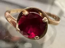 Vintage Signed Spring 10K Yellow Gold Ruby Red Stone Ring 1.83 Grams Size 6