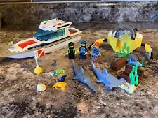 Lego City 60221 Diving Yacht 60263 Ocean Mini Submarine Needlenose Shark Hammer