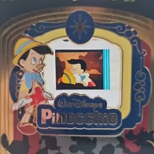 Piece of Disney Movies pin LE 2000: Pinocchio whistling into his hat - PINOCCHIO