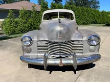 1941 Cadillac 6127 5-passenger coupe