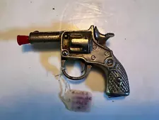 ANTIQUE KENTON “s.n. 107.2” CAST IRON CAP GUN 1925