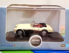 Oxford Automobile 76AH Austin Healey 3000 Ivory White-Black 1-76 Boxed