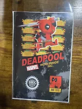 Despicable Deadpool #300 * NM or BETTER 8 Bit Mario Video Game Nintendo Variant