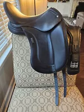 Schleese Infinity II Obrigado Dressage Custom Saddle 17.5" 