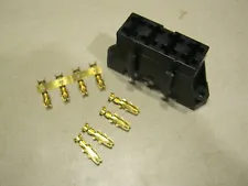 John Deere fuse block AM108846