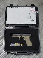 Miniature 1:2 Scale G17 Gen 5 MOS SHELL EJECTING Functional Controls Glock Model