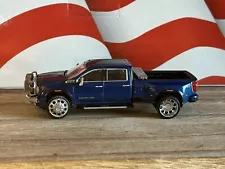 1:64 GreenLight *BLUE* 2022 GMC Sierra 3500HD Denali Crew Cab DUALLY Custom