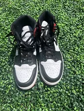 Size 14 - Jordan 1 Retro High OG Black Toe 2016 Missing Lid For Box