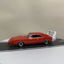 2009 Greenlight Garage 1969 Dodge Charger Daytona Red & White w/Spoiler 1:64 NM