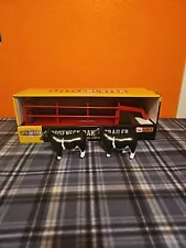 1/16 Little Buster Red Steel Gooseneck Ranch Trailer Cattle Livestock +2 Cows