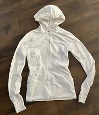 Lululemon In Flux Jacket. Size 6. White