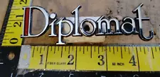 AS-IS DODGE DIPLOMAT CIRCA '80 FENDER EMBLEM 4175476 {4375}