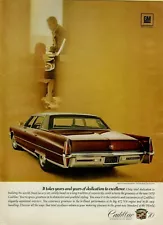 1970 Cadillac Fleetwood Brougham Sedan 472 CI V-8 Photo Vintage Print Ad