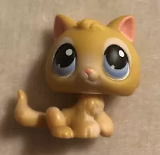 Littlest Pet Shop~#47~Kitty Cat Kitten~Orange White~Big Blue Dot Eyes~Red Magnet