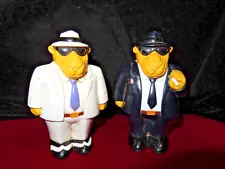 Camel Joe Cool Vintage Smoking Collectable Salt/Pepper Shaker Set 1993 4" Figure