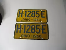 PAIR OF 1960 OHIO LICENSE PLATES H-1285E YELLOW WITH BLUE