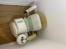  SLIGHTLY USED ACORN 130 STAIR/CHAIR LIFT STRAIGHT STAIRLIFT