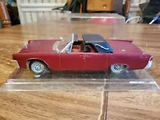 1961 LINCOLN CONTINENTAL CONVERTABLE MODEL