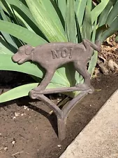 Dog Sign No Peeing Cast Iron by Esserchert - Brown for Lawn or Garden