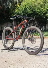 2023 DEMO Specialized Epic Evo L