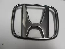 OEM 75700-S9VA010 Logo Grille Emblem/Badge Fits: 2003-2005 Honda Pilot