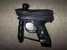 DYE DM5, paintball marker