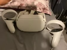 Oculus Quest 2 white for sale