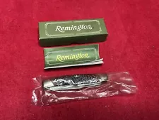 Remington R2 -D Waterfowl Knife 12 20 Gauge With Box