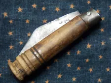 Revolutionary War era Penny Knife. 18th century. Early pocket knife.