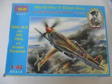 World War 2 Great Aces Model Playset Spitfire Polish Fighter Pilot ICM RAF 1:48