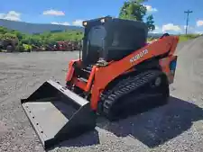 2017 Kubota SVL95-2S Skid Steer — Track