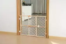 Parents Choice Baby Wooden Safety Doorway Gate for Aged 6 to 24 Months