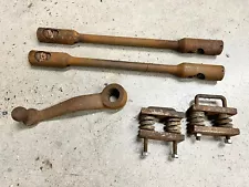 Original 1938? Ford Truck Pitman Arm 81W-3590 and center drag links