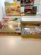 LIFE LIKE HO SCALE BUILDINGS KITS 3TOTAL READ DISCRETION NEW PRE OWENED