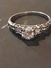 VINTAGE DECO PLATINUM & DIAMOND WOMANS ENGAGMENT RING SIZE 6.25 3 GRAMS