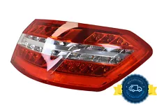 2010-2013 Mercedes E350 Passenger Side Right LED Tail Light Lamp OEM 2128203464 (For: 2013 E350)