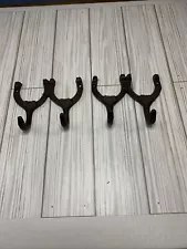 (Set of 2) Horseshoe Wall Hooks - Hanger Rack Coat Hat Gun Tack Utility Art Keys